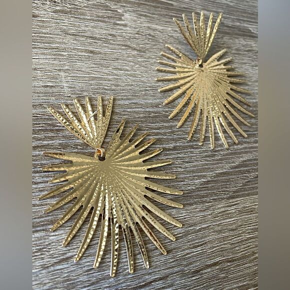 Zara statement earrings A476 - Picture 3 of 4